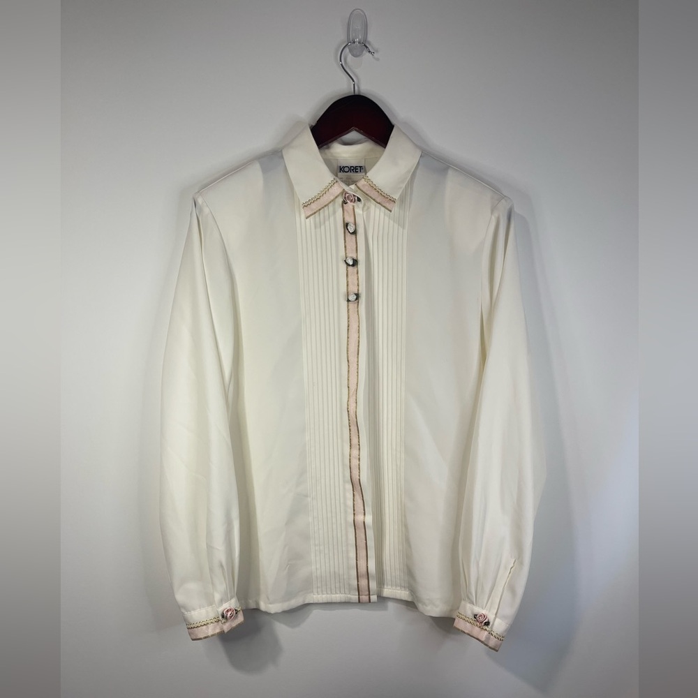 Koret vintage Ivory Blouse‎ with Pink flowers and Gold Accents
